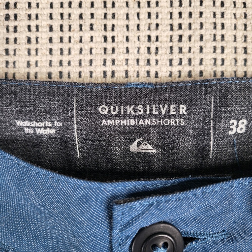 Quiksilver Amphibian Shorts Mens 38 Blue Hybrid Walkshorts 4 Way Stretch Water - Picture 2 of 8